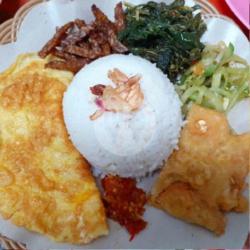 Nasi Putih Ikan   Telur Dadar