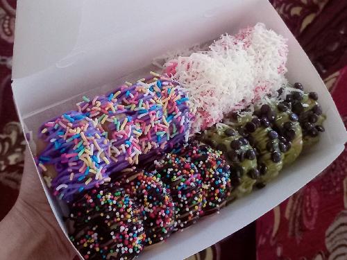 Donut Pancake Mini Sweetnis, Cigugur,sukamulya Blok Pahing