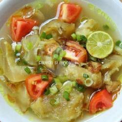 Soto Kikil Kuah Bening