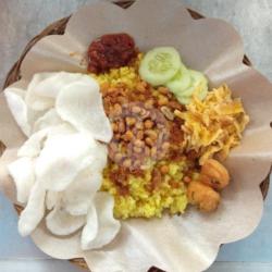 Nasi Kuning Standar