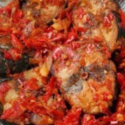 Nasi Ikan Tongkol Lado Merah