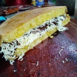 Martabak Rasa Keju Wijen Coklat