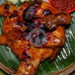 Ayam Bakar Satu Ekor (free 3 Nasi)
