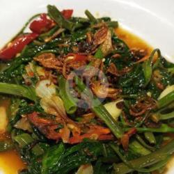 Cah Kangkung Balacan