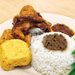 Nasi Bebek Goreng   Tahu   Tempe