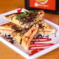 Roti Bakar Combo Coklat Strawbery