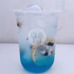 Blue Ocean Mojito