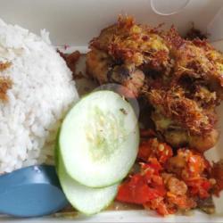 Nasi Ayam Lengkuas Sambal Bajak