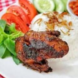 Ayam Bakar Nasi Tempe Nutri Sari Sambel Timun