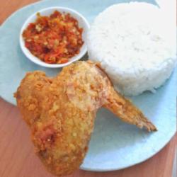 Nasi Sayap Ayam Sambel Korek