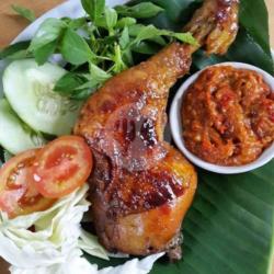 Ayam Bakar Dada Lalapan