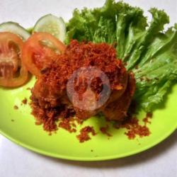 Ayam Goreng Srundeng Dada