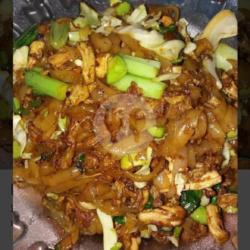 Kwetiaw Goreng   Pete