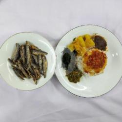 Nasi Ikan Bilih