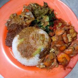 Nasi Udang Tumis Sayur Komplit