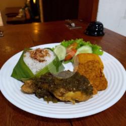 Nasi Ayam Lombok Ijo.