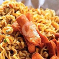 Mie Sosis Padeh Bana