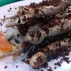 Ikan Tamban Goreng Bumbu (l)