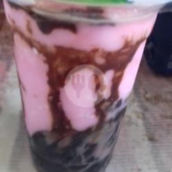 Strawberry Cincau