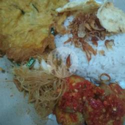 Paksapar 5( Nasi Uduk Semur Jengkol   Bihun   Telor Dadar/semur/balado