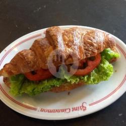 Croissant Sandwich