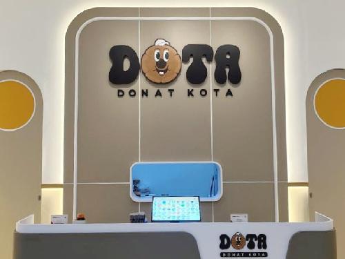Donat Kota, Pamekasan