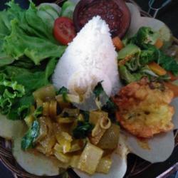 Nasi   Kikil   Tumis   Perkedel