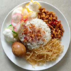 Nasi Uduk   Telur