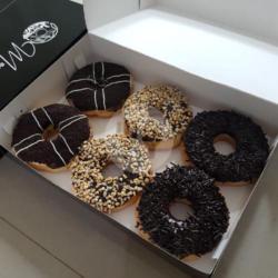 Donat Susu Choco Meses Nuts Oreo 1/2 Lusin