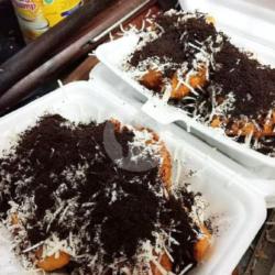 Pisang Toping Keju Oreo