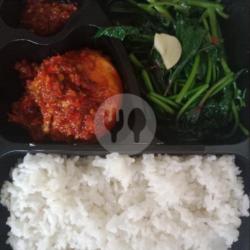 Paket Hemat A (ayam Sayur Sambal)