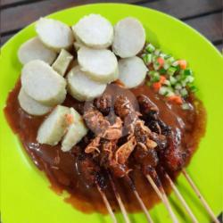 Sate Kacang Ayam   Lontong