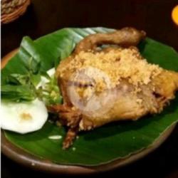 Nasi Lalapan Puyuh Kremes