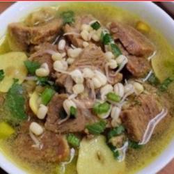 Paket Komplit Soto Seger Daging   Teh Panas