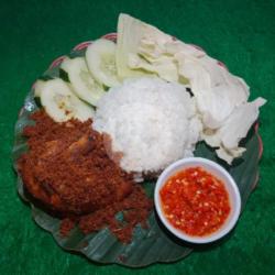 Paket Nasi Ayam Goreng Rempah Dada