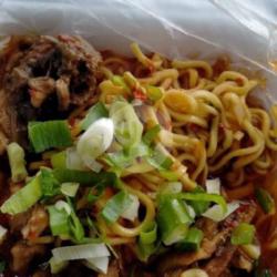 Mie Tulang Seuhah