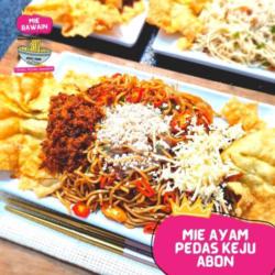 Mie Ayam Pedas   Keju   Abon