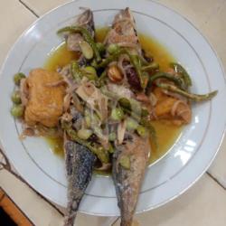 Nasi Ikan Tauco