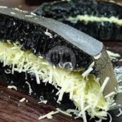 Martabak Manis Blackforest Keju Susu