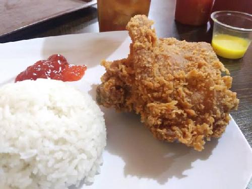 Rocket Chicken, Mojopuro Rt 34 Sumberlawang, Sragen