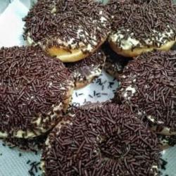 Donat Mesis Coklat