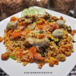 Nasi Goreng Seblak Gratis Es Teajus