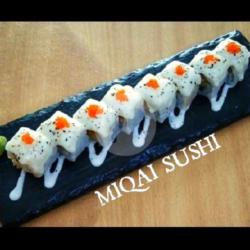 Cheese Garlic Salmon Roll (8pcs)