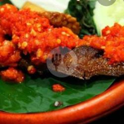 Lele Goreng Balado Nasi