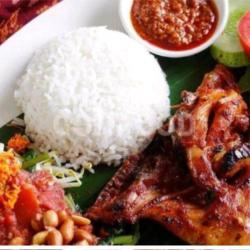 Bebek Bakar Taliwang Dan Plecing Kangkung   Nasi