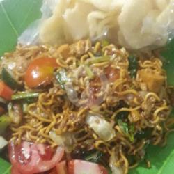 Mie Goreng / Rebus Sedap Malam