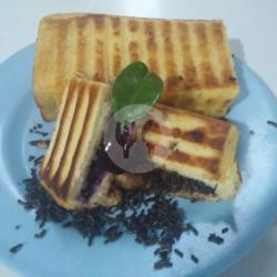 Roti Bakar Coklat - Blueberry