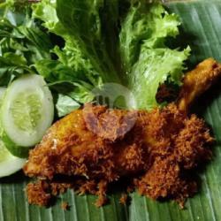 Ayam Serundeng Paha