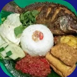 Nasi Mujaer Tahu Tempe