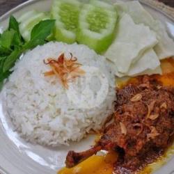 Nasi Ayam Semur